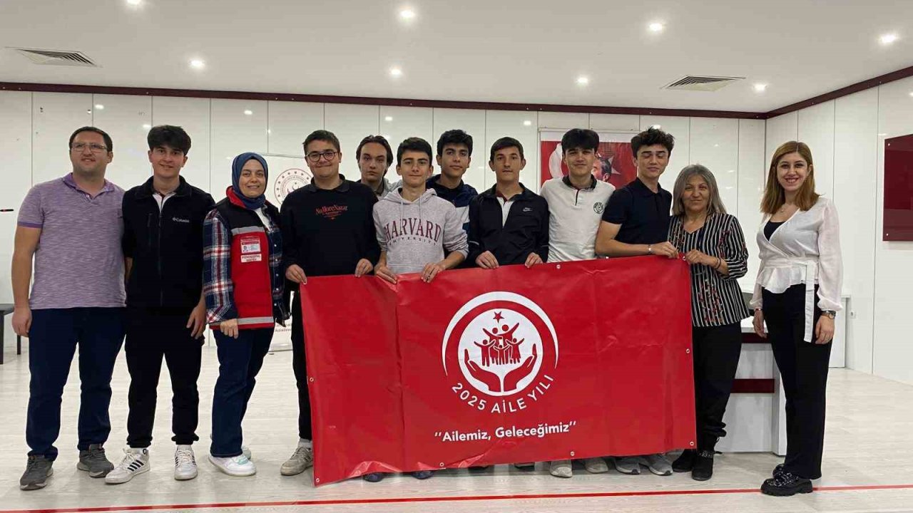 Fen Lisesi Öğrencilerine