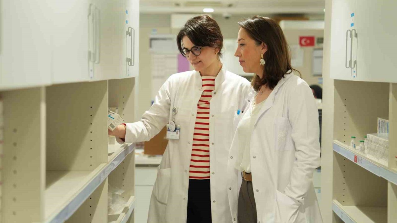 Doğru İlaç, Doğru Tedavi: Eczacılar Sağlık Sisteminin Merkezinde