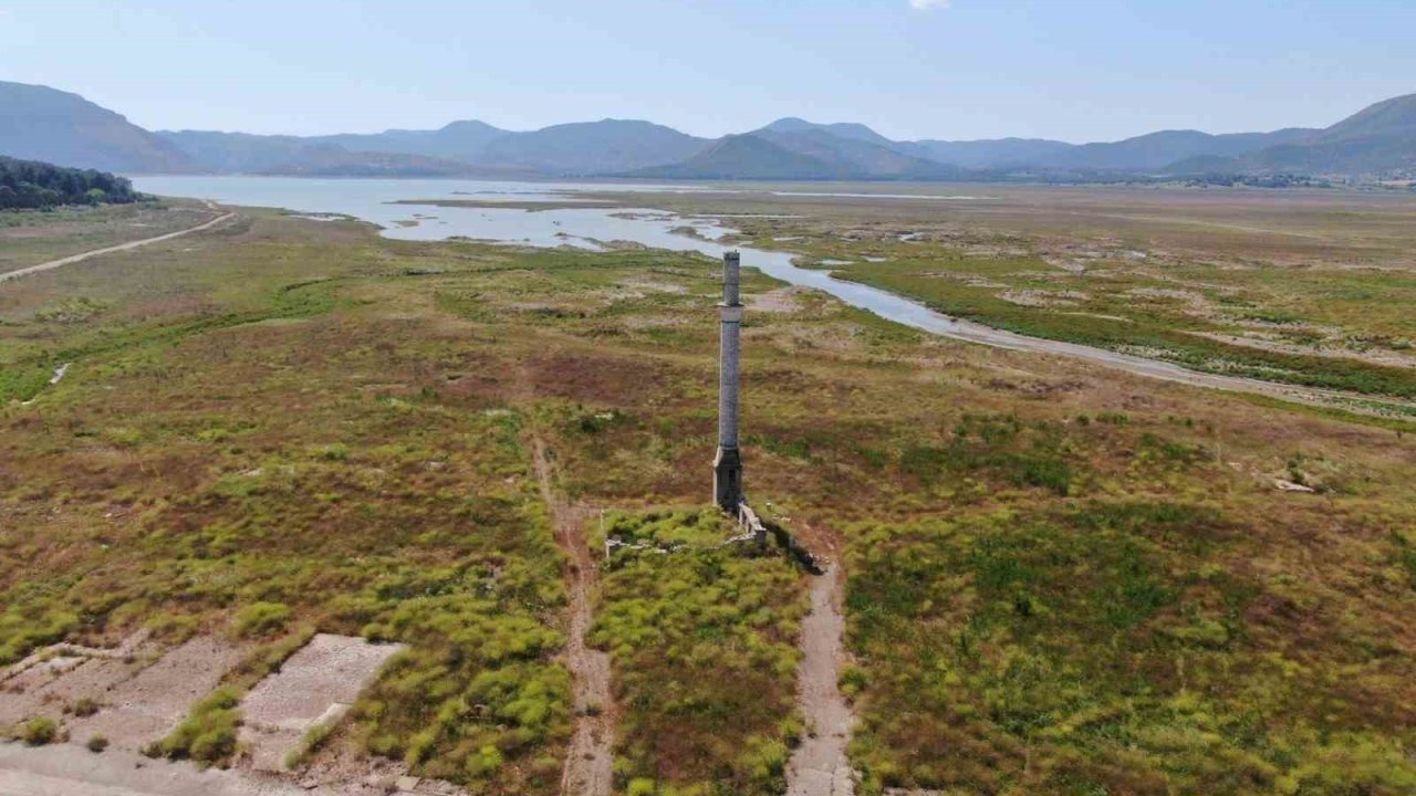 Su Seviyesi Yüzde 15’e Düştü, İzmir Susuzluğa Gidiyor
