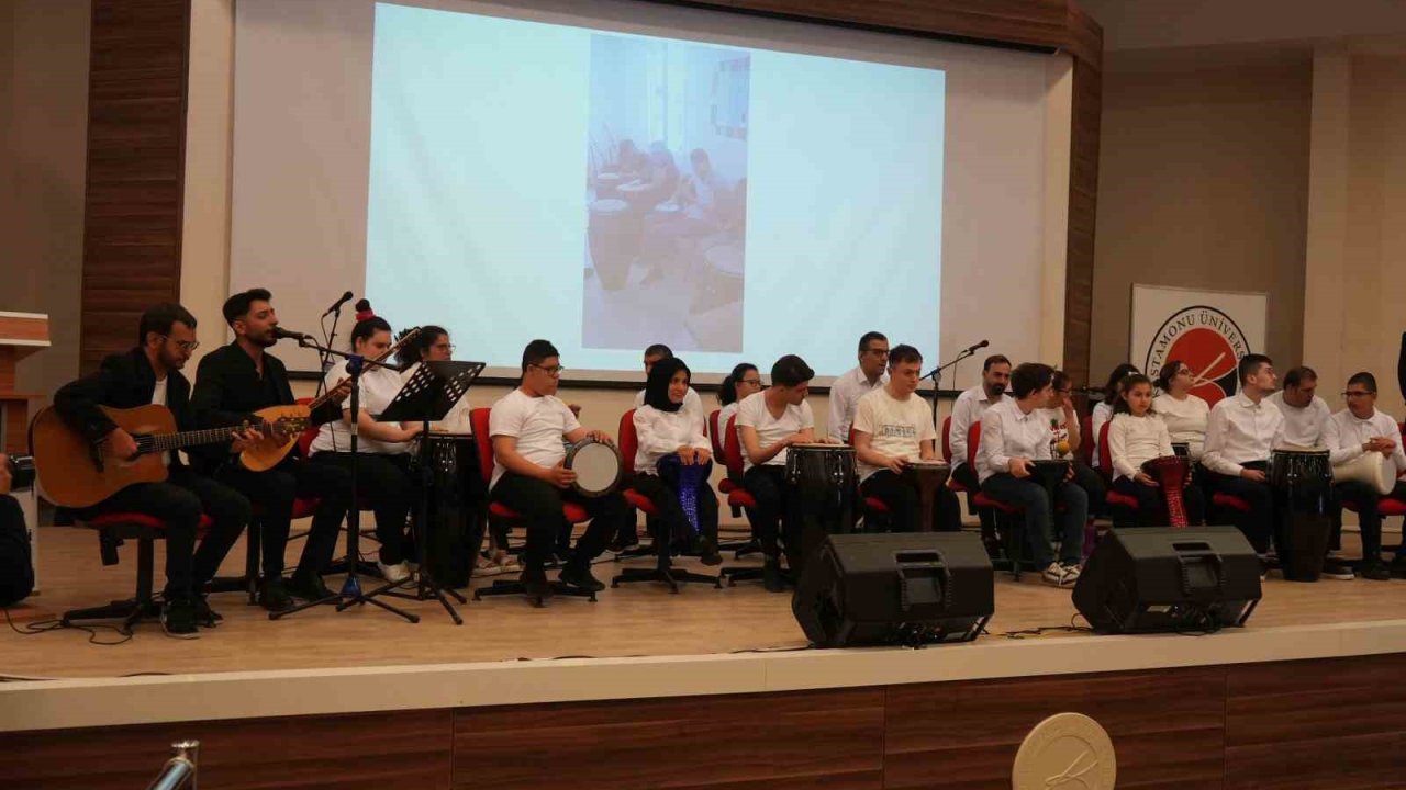 Özel Bireyler, Verdikleri Konserle Büyük Alkış Topladı