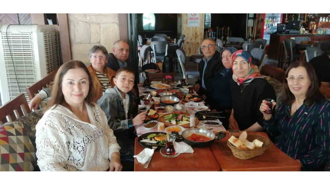 Beylikovalı Kadınlar Kahvaltıda Buluştular