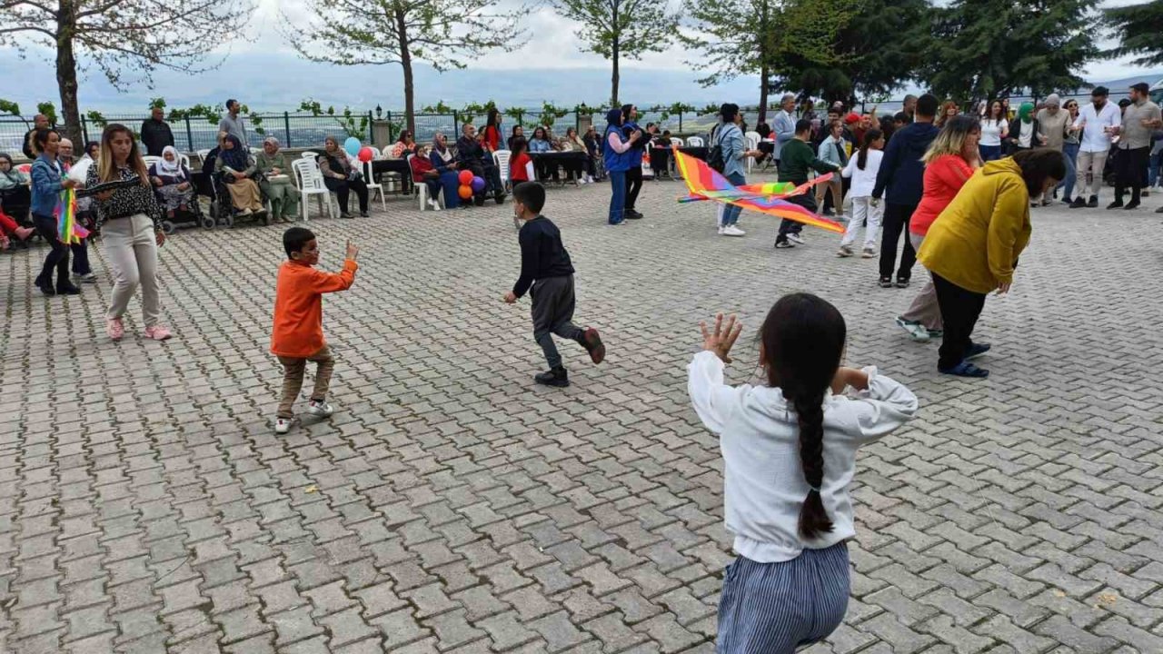 Elazığ’da 9. Geleneksel Uçurtma Şenliği