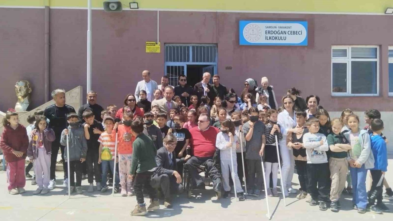 Öğrenciler Engelli Bireylerle Empati Köprüsü Kurdu