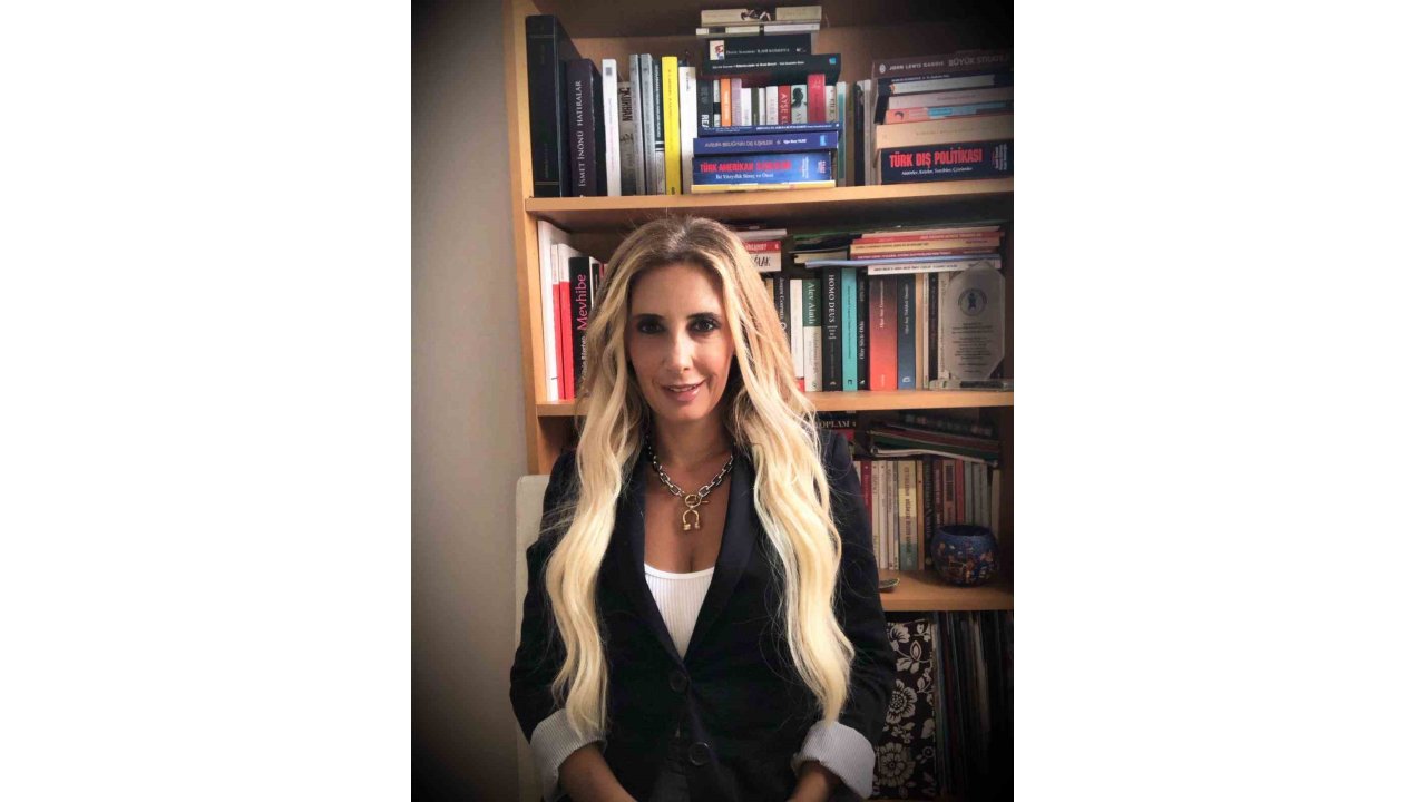 Doç. Dr. Sinem Ünaldılar: