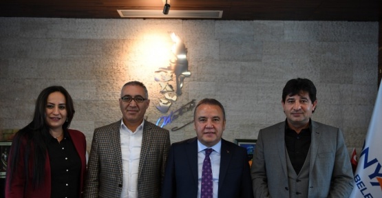 Doğan Demir’den Başkan Böcek’e ziyaret