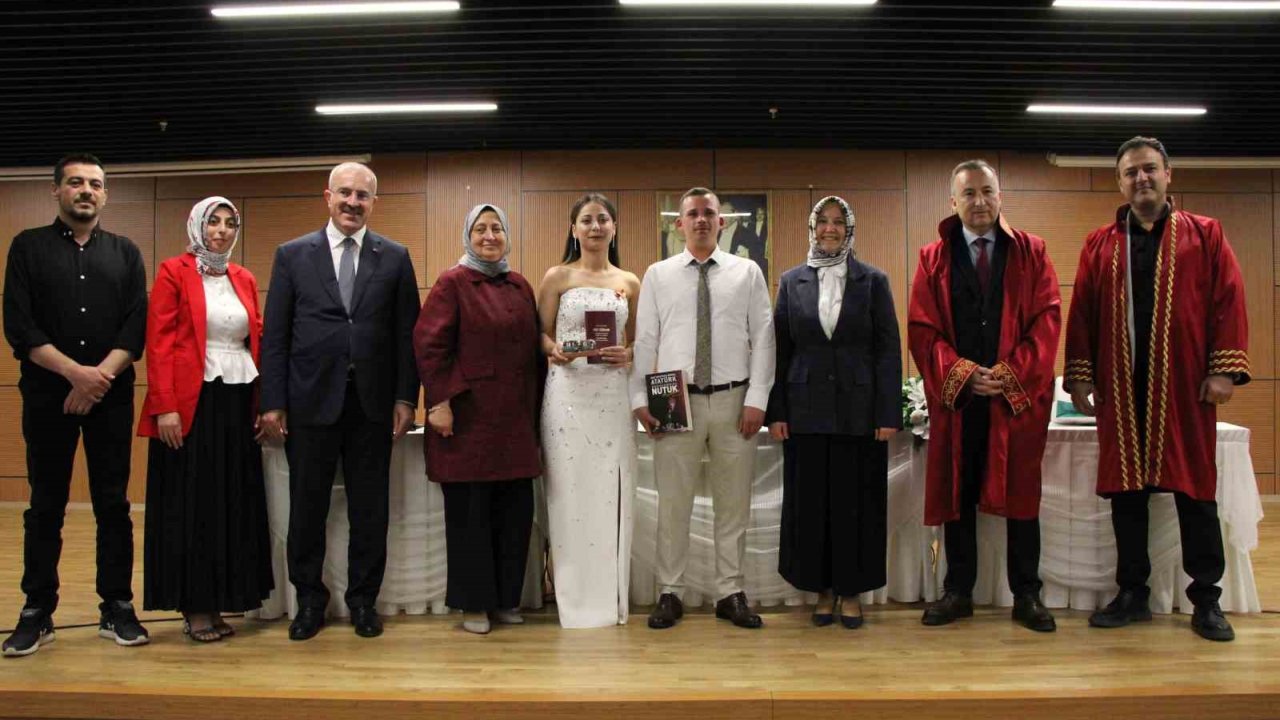 Bakan Yardımcısı Yenigün, Evlilik İçin Devlet Desteği Alan Çiftin Nikah Şahitliği Yaptı