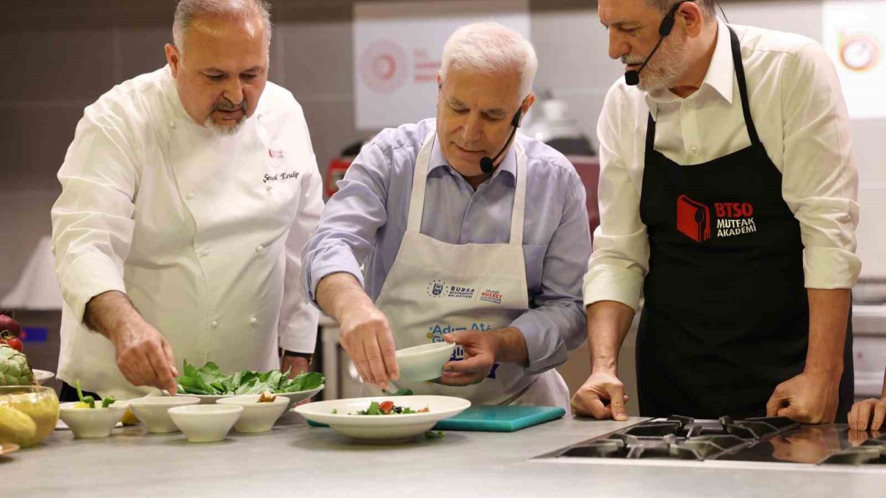 Başkan Ve Eşi, Obezite İle Mücadele İçin Mutfağa Girdi