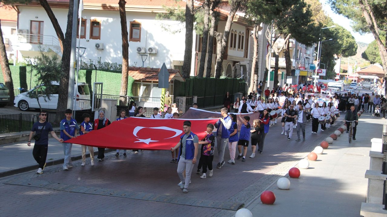 Kula’da 19 Mayıs Coşkusu Başladı