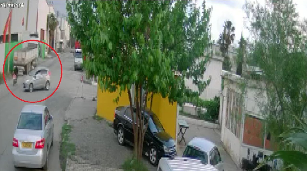 Tıra Çarpan Motosikletli Çocuğun Öldüğü Kaza Kamerada