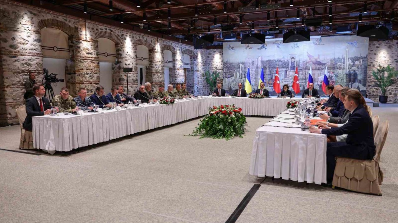 Türkiye-rusya-ukrayna Üçlü Toplantısı Başladı
