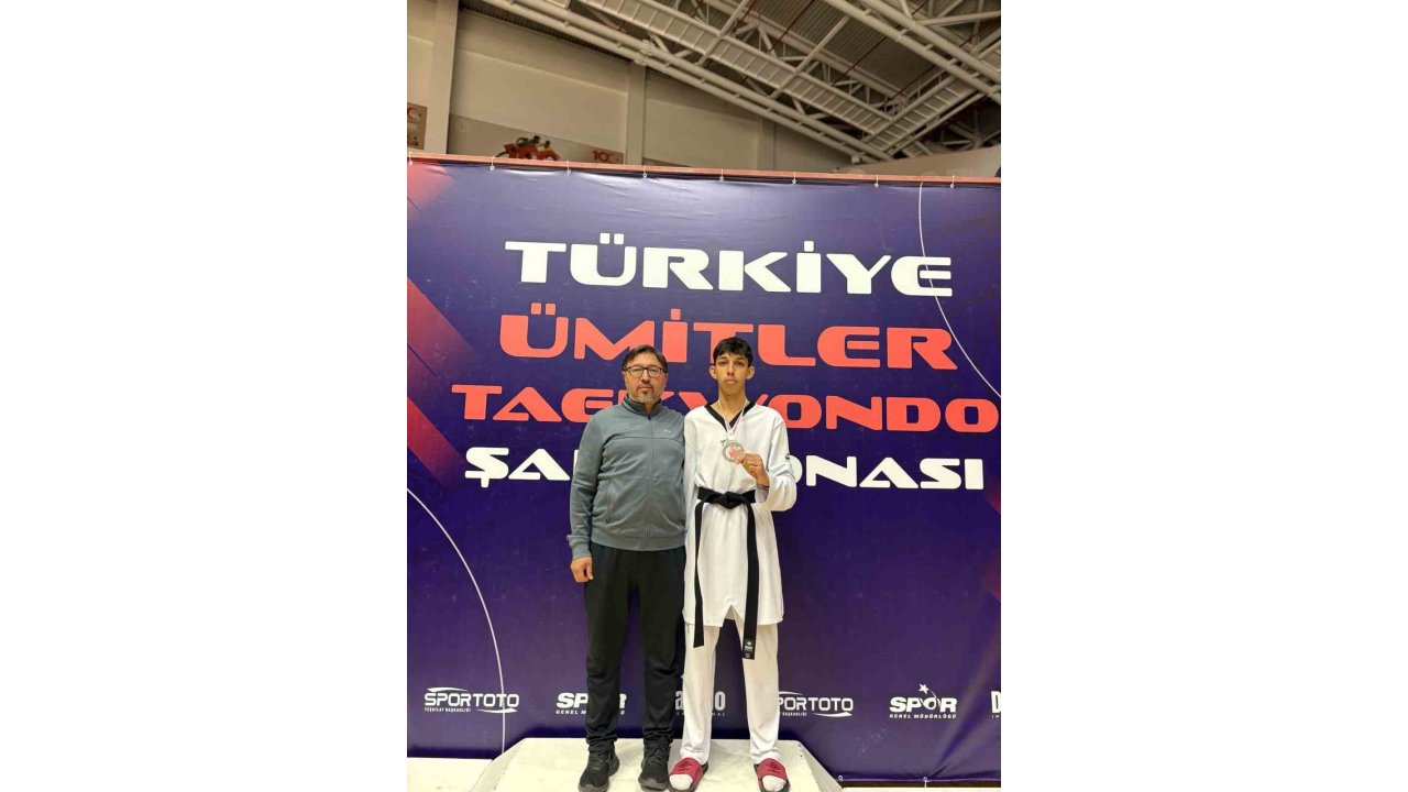 Nuri Şerbetçi Milli Takım İle Bulgaristan’a Gitti