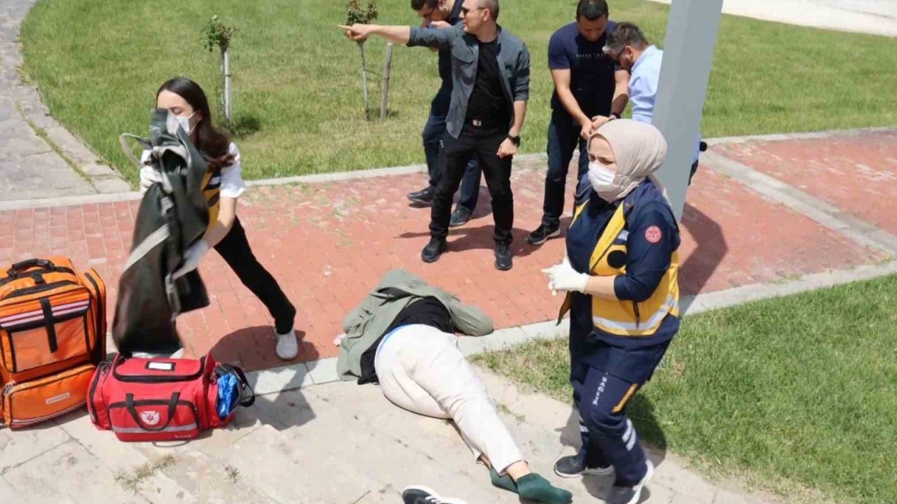 Aksaray’da 28 Yaşındaki Kadın Tabancayla Vurulmuş Halde Bulundu