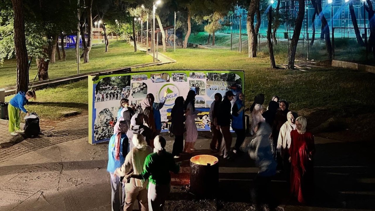 Sultangazili Genç Kızlar Manisa Kampı’nda Doğayla İç İçe