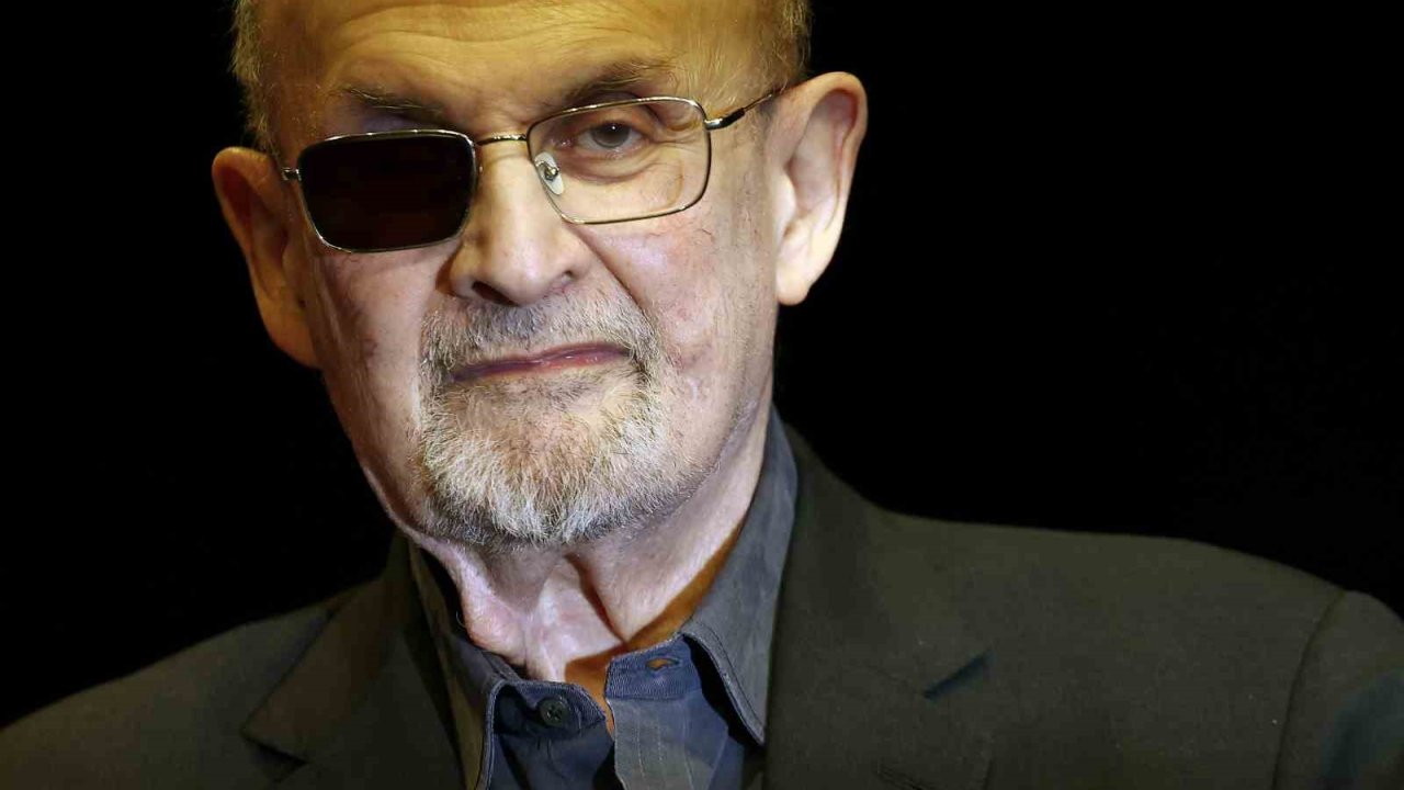 Ünlü Yazar Rüşdi’yi Öldürmeye Teşebbüsle Suçlanan Matar’a 25 Yıl Hapis Cezası