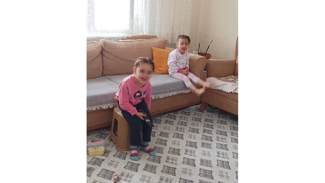 Annesiyle Yolun Karşısına Geçerken Otomobilin Çarptığı Çocuk Hayatını Kaybetti