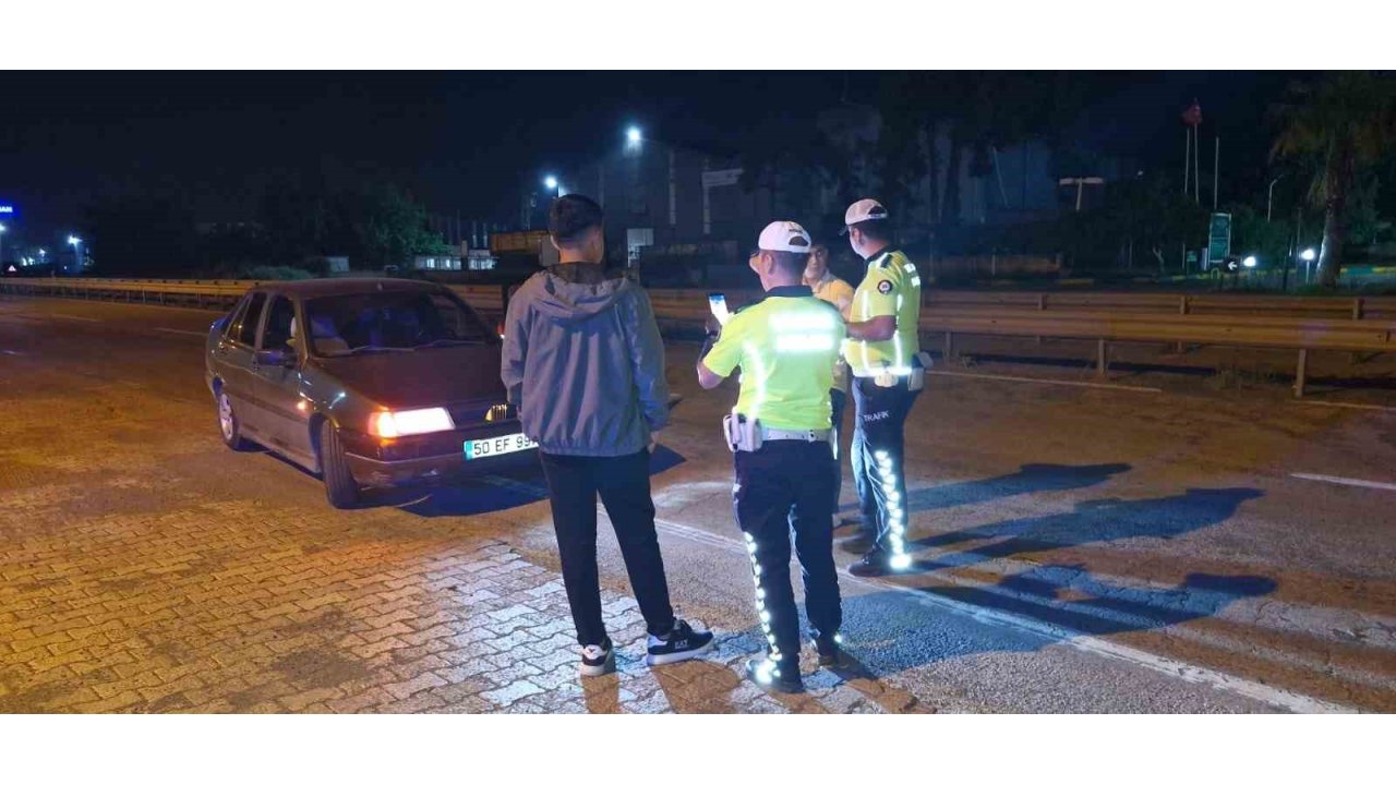 Farının Biri Yanmayan Sürücüye Ceza