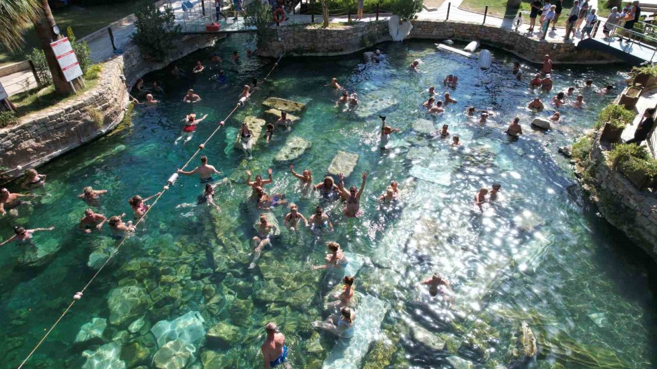 Bakanlık Pamukkale’deki Tadilat Krizini Çözdü