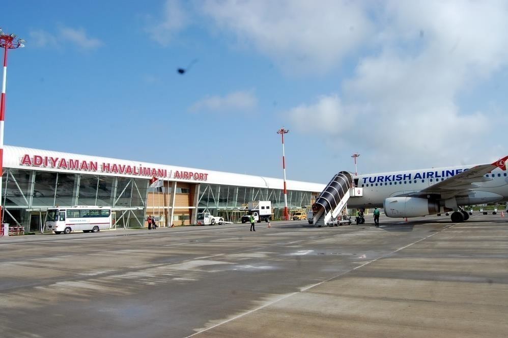 Nisan Ayında 33 Bin 859 Kişi Uçak Yolculuğunu Tercih Etti