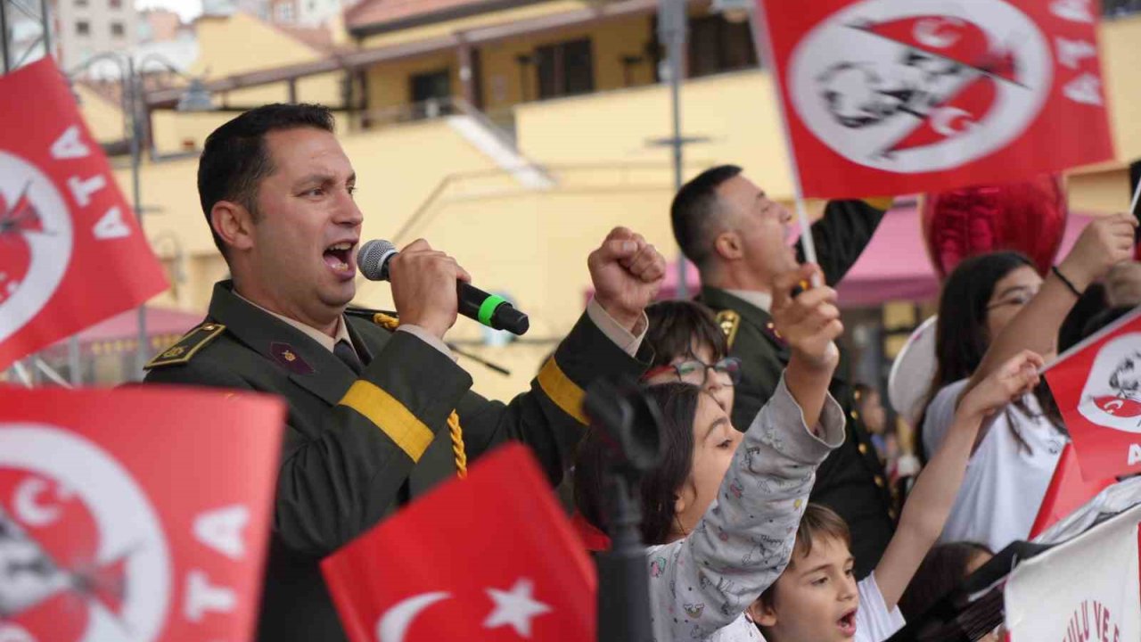 Askeri Bandonun, Sefo’nun