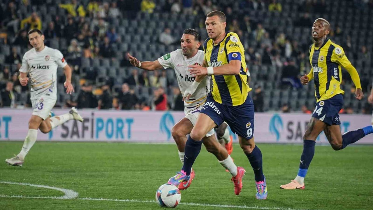 Trendyol Süper Lig: Fenerbahçe: 2 - Eyüpspor: 1 (Maç Sonucu)