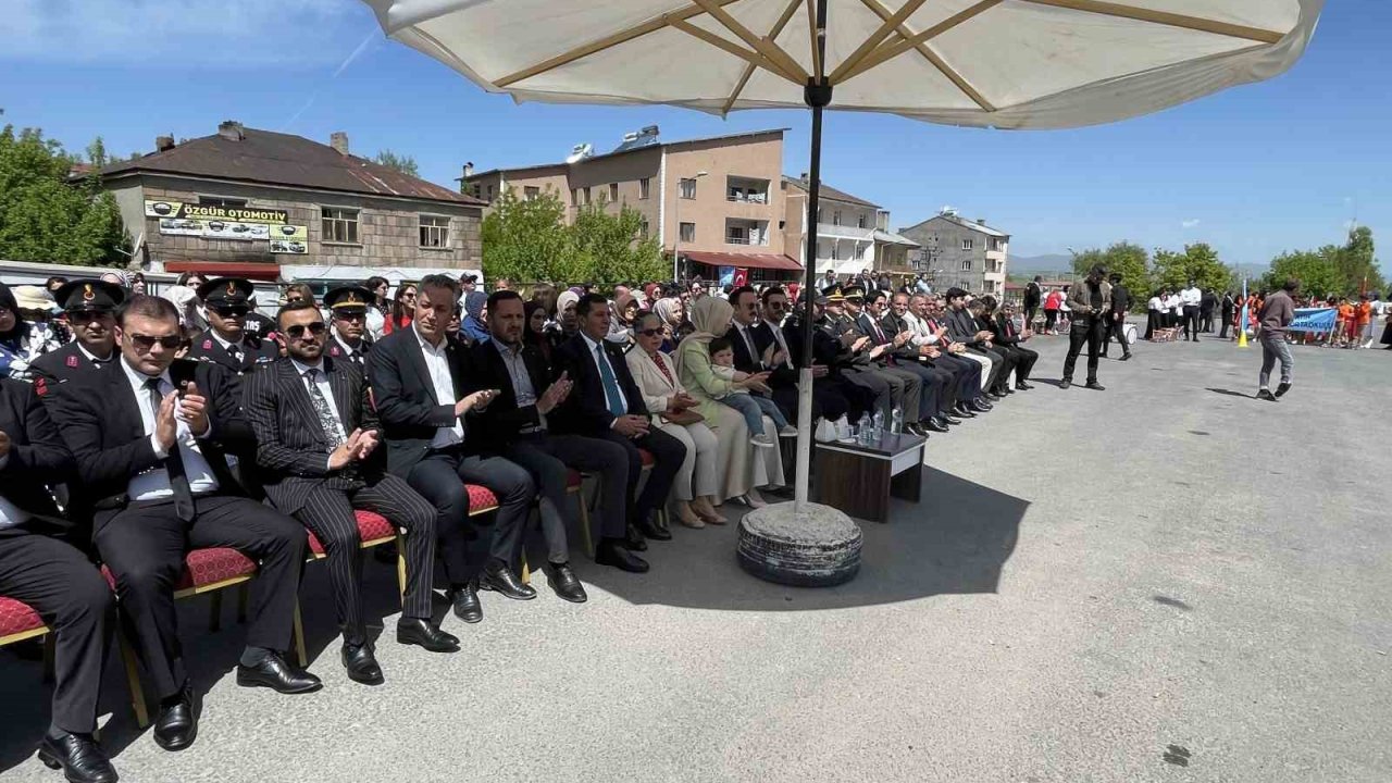 Malazgirt’te 19 Mayıs Coşkusu