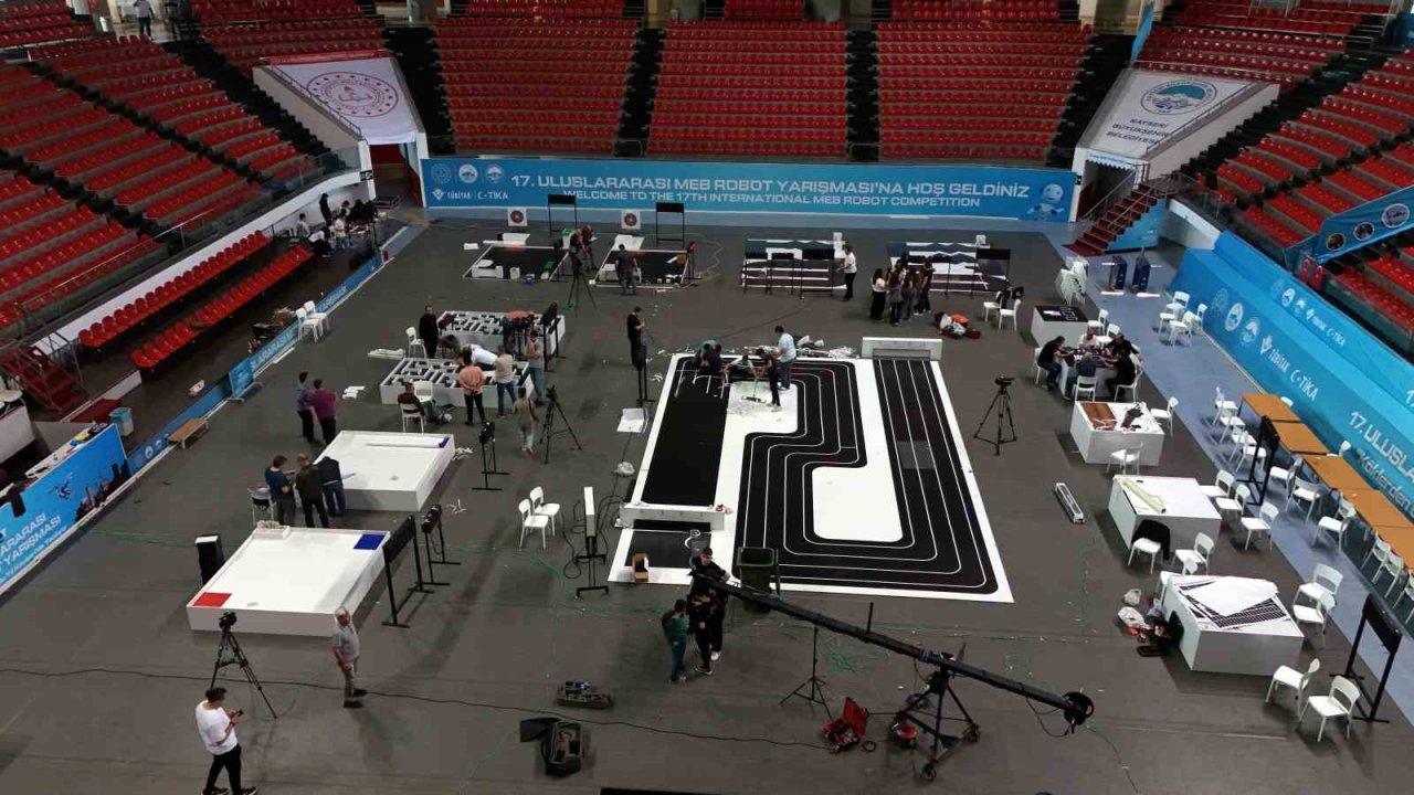 Meb Robot Yarışması İçin Hummalı Çalışmalar Sürüyor