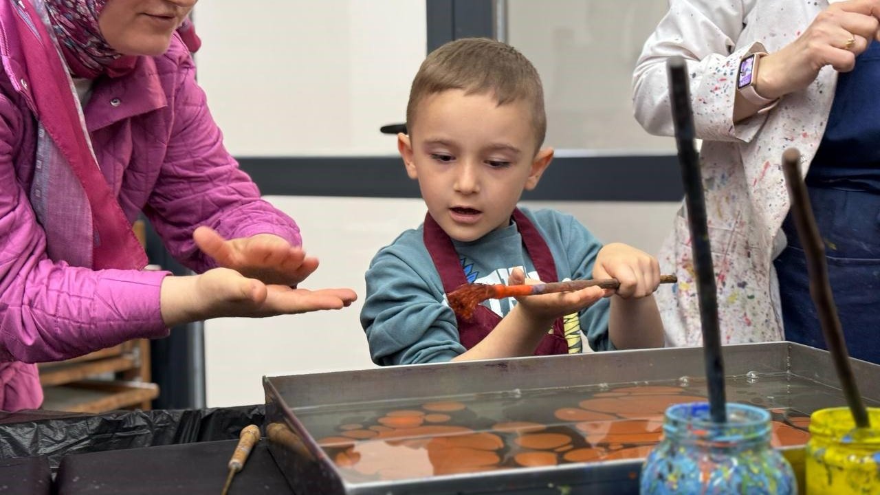 Karasu Sgm’de Çocuklar Şenlikte Gönüllerince Eğlendi