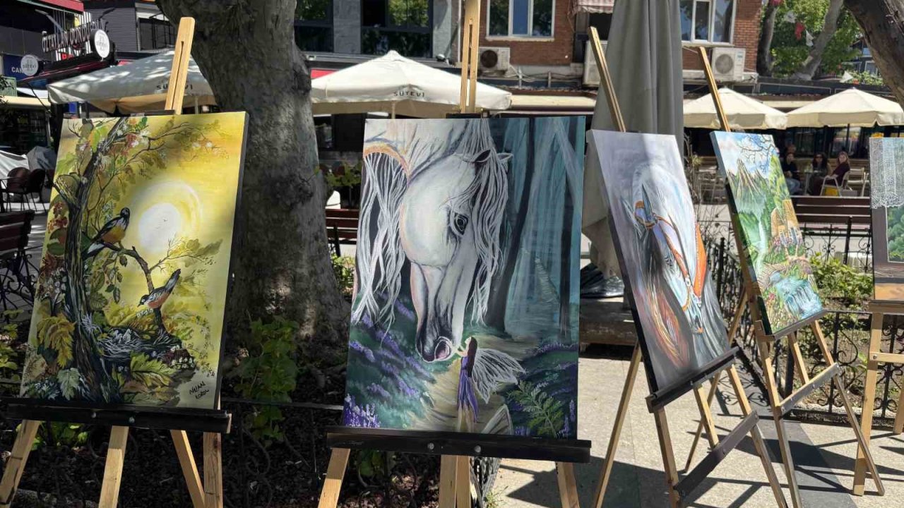 Bandırma’da Hükümlü Ve Tutukluların El Emeği Sergilendi