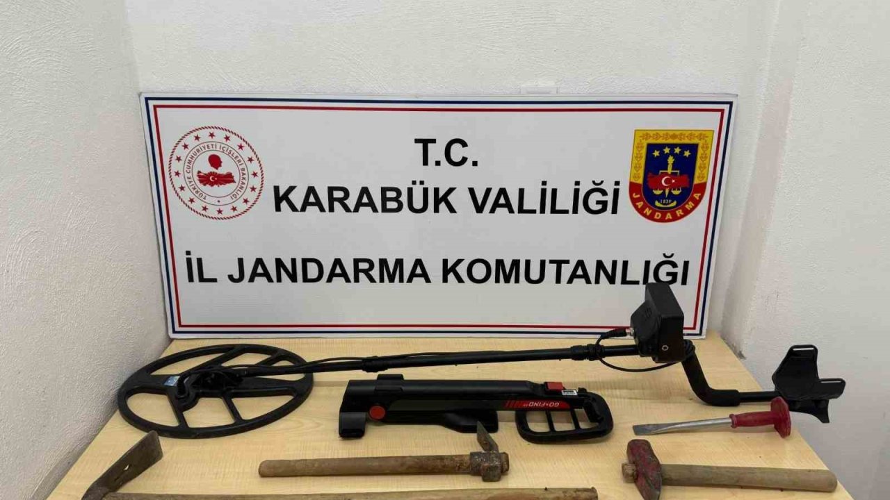 Karabük’te İzinsiz Kazı Yapan 2 Kişi Suçüstü Yakalandı