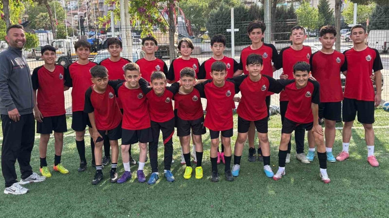 Bilecik Futbol Akademi U-13 Futbol Takımı Lige Hazır