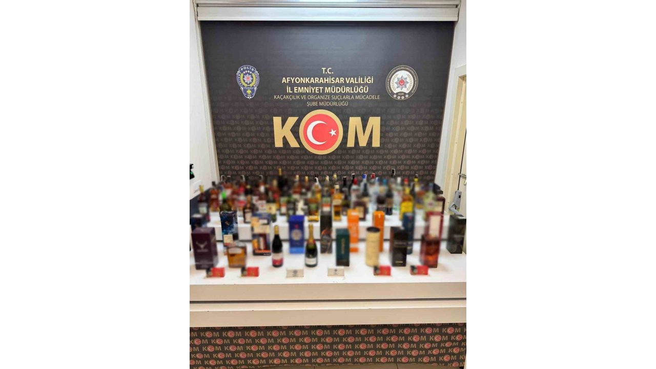 Polis Kaçak Alkollü İçki Ve Mermi Ele Geçirdi