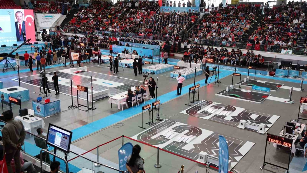 17. Uluslararası Meb Robot Yarışması Başladı