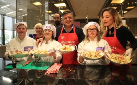 Yılmaz Vural Down Şefler’in Mutfağında