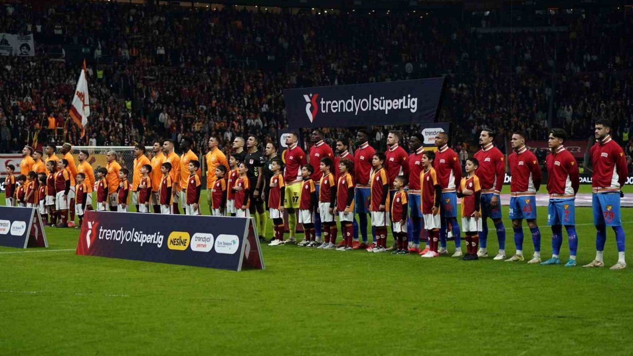 Şampiyon Galatasaray, Göztepe Deplasmanında