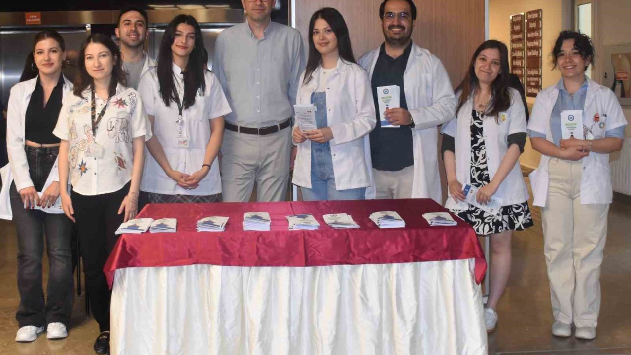 Esogü Hastanesi’nde Dünya Şizofreni Günü Etkinliği Düzenlendi