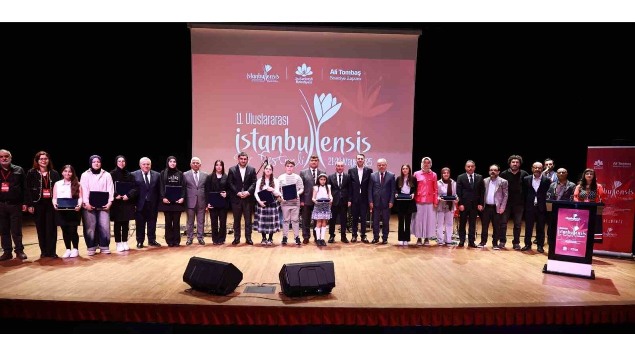 Sultanbeyli Belediyesi’nin Düzenlediği 11. Uluslararası İstanbulensis Şiir Festivali Sona Erdi