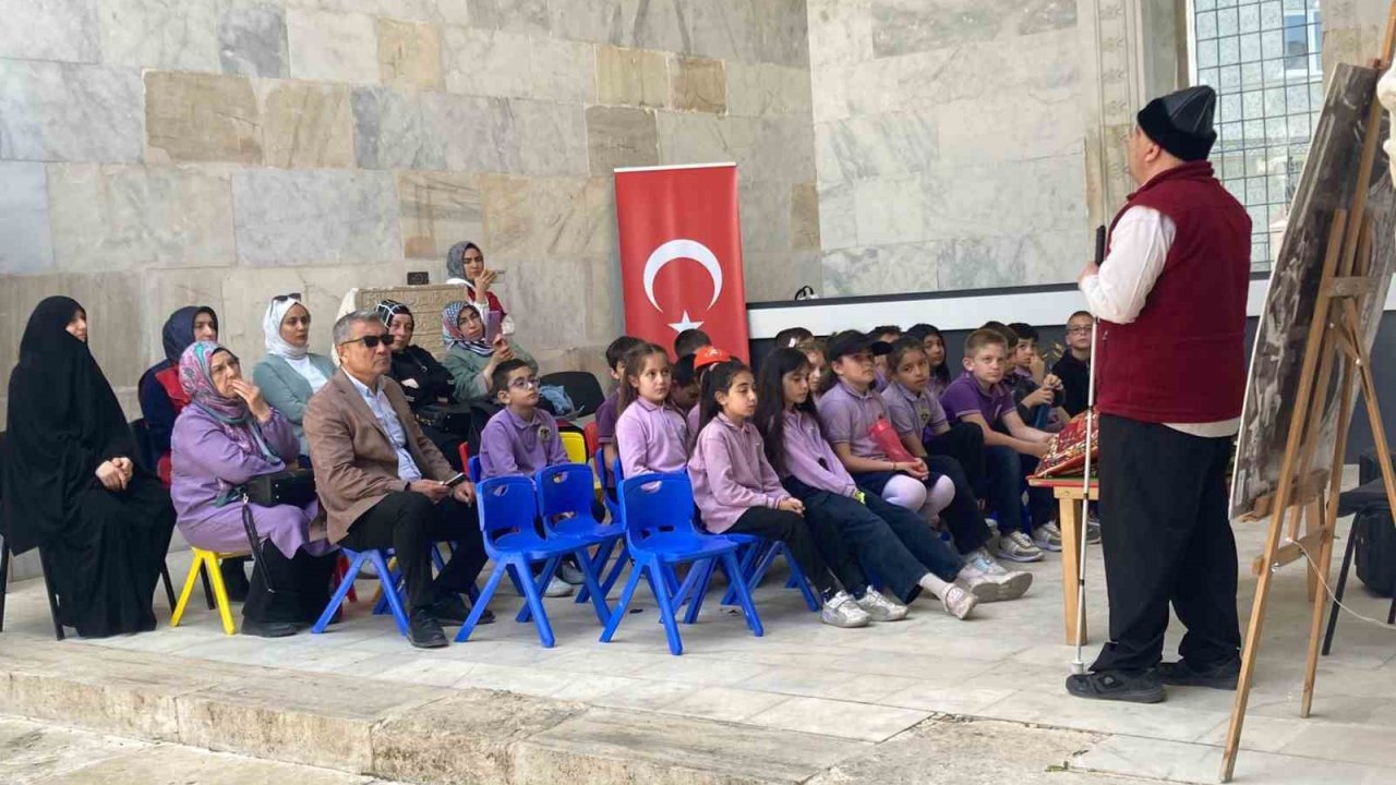 Sivas’ta Çocuklara, 8 Asırlık Mekanda Masal Tadında Vakıf Bilinci Aşılandı