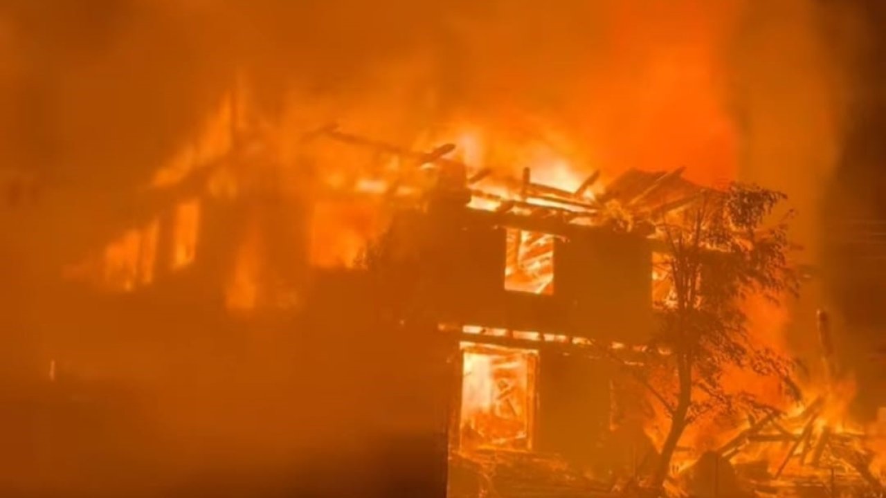 Kastamonu’da Alevlere Teslim Olan Ev Kullanılamaz Hale Geldi