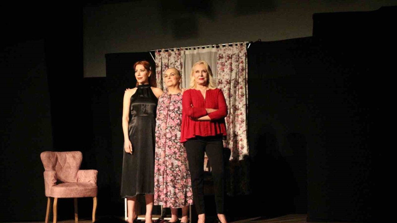 Nergis Kumbasar’dan Mehmet Ali Erbil’e Sert Mesaj: