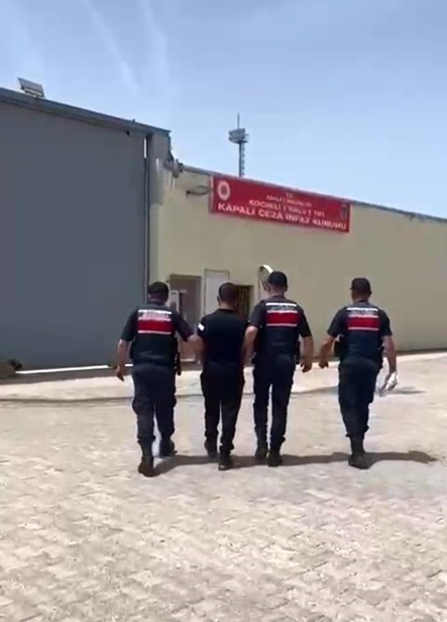 12 Yıl Cezalı Firari Kovalamaca Sonucu Ormanda Yakalandı
