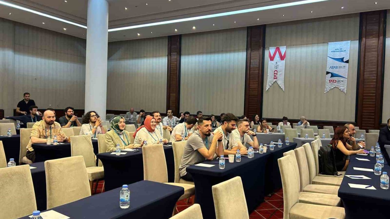 Geleceğin Acil Tıp Uzmanları Kuşadası’nda Buluştu