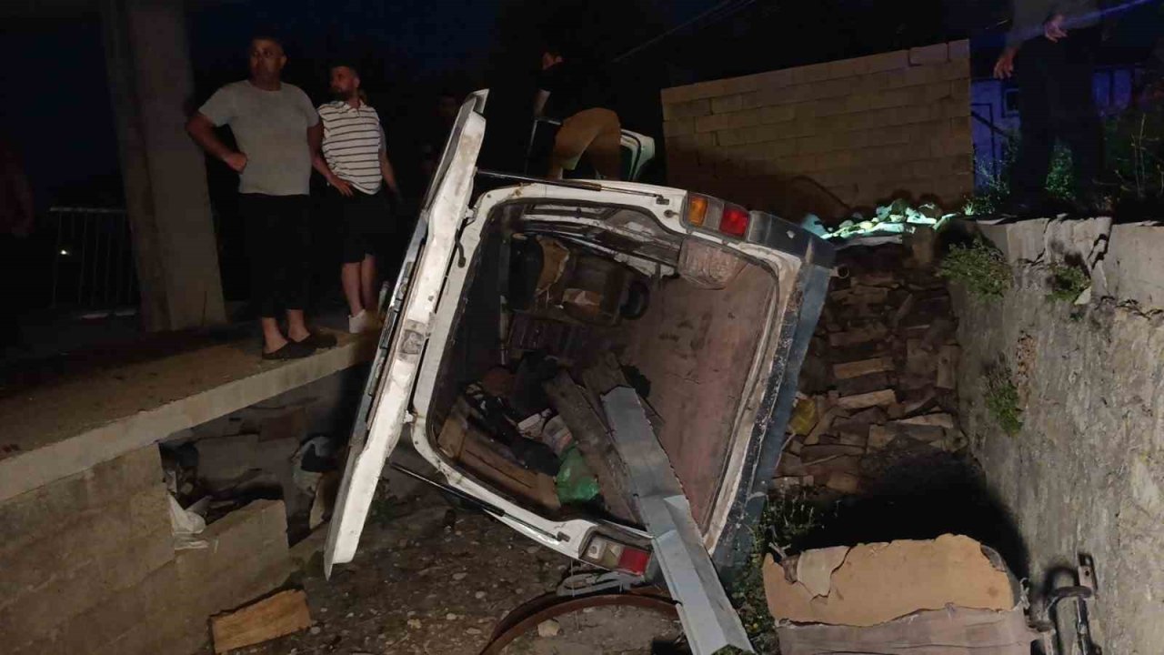 ‘Balık Avlayacağım’ Deyip Patronundan Aldığı Araçla Evin Avlusuna Uçtu