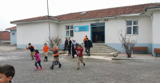 Öğrencilere sivil savunma tatbikatı