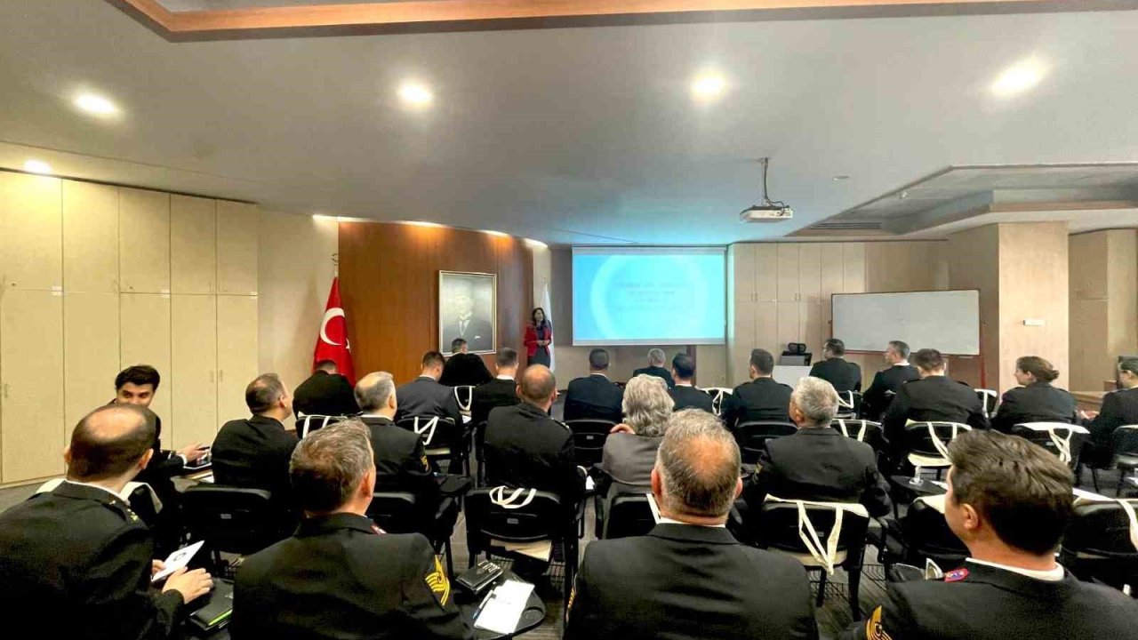 Spk’dan Jandarma Genel Komutanlığına Eğiticilerin Eğitimi Programı