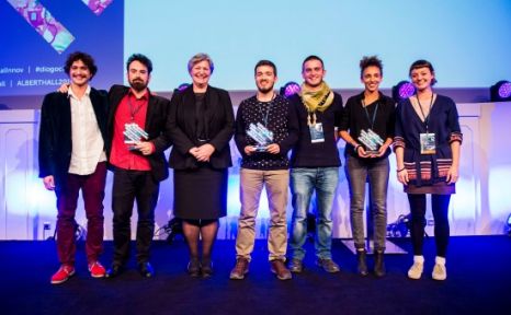 Türk Öğrencilerin Mülteci Eğitim Projesi Ödül Aldı