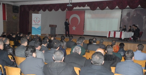 Tuşba’da değerlendirme toplantısı