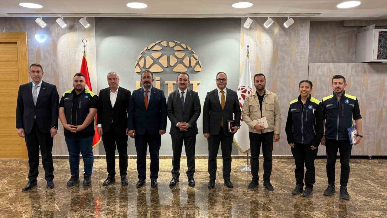 Çorum Belediyesinden 220 Kamu Kuruluşuna Memnuniyet Ziyareti