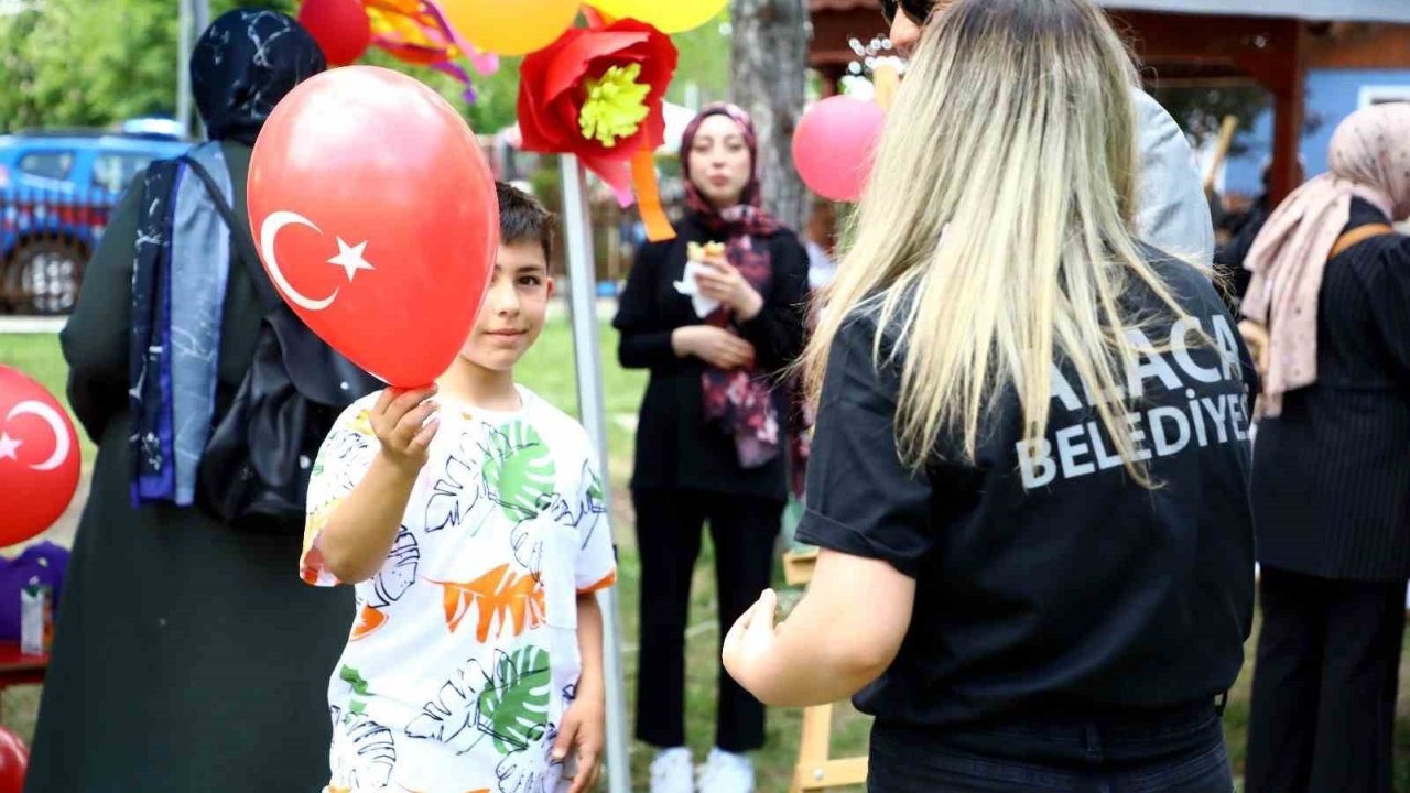 Alaca’da Minik Öğrenciler Doyasıya Eğlendi