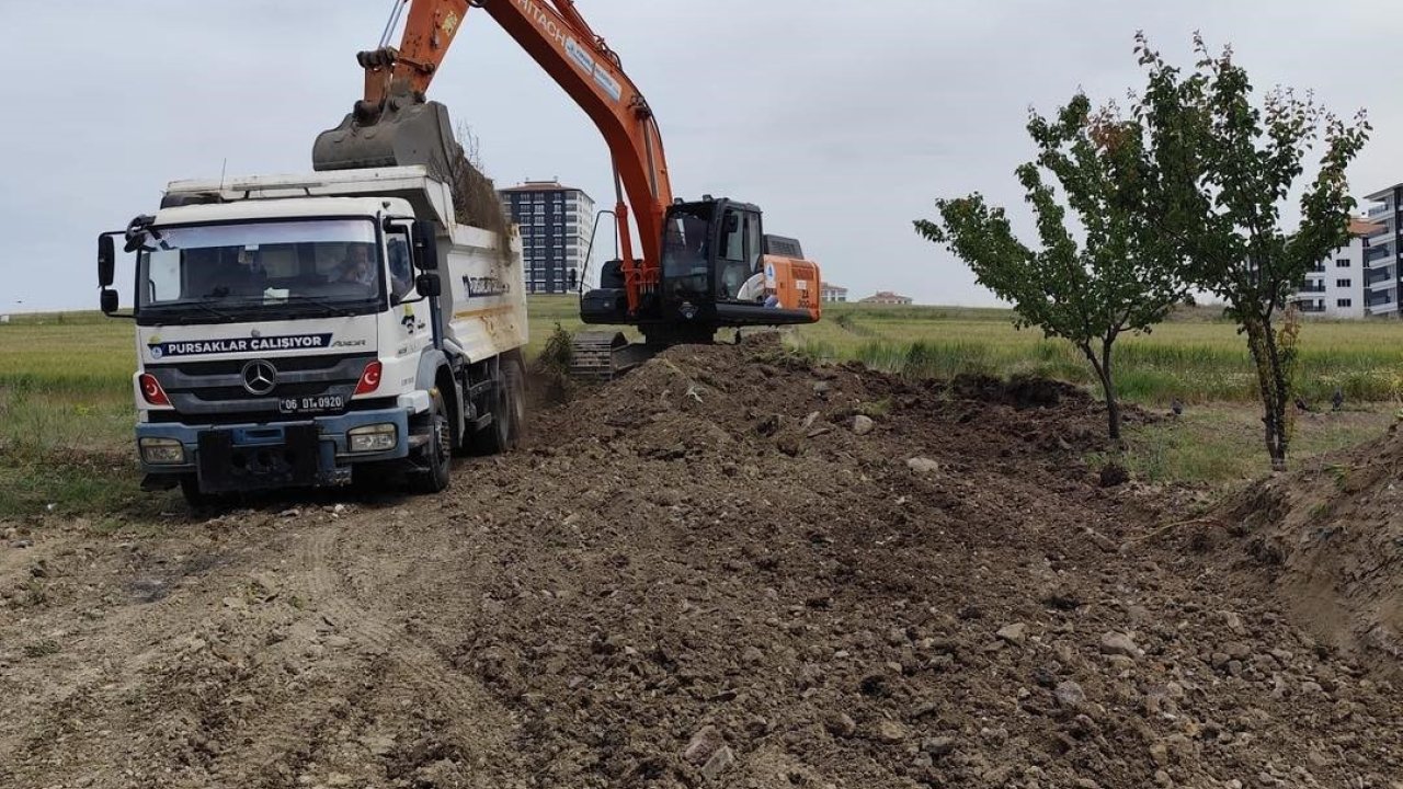 Pursaklar’ın Yol Ağı Genişliyor
