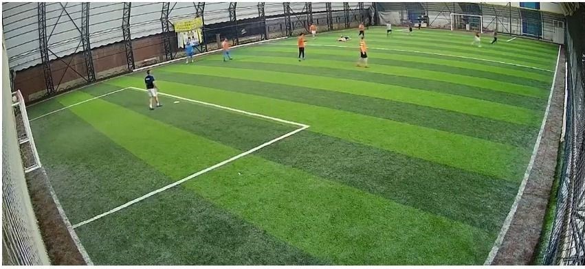 Futbol Oynarken Kalp Krizi Geçiren Genç Hayatını Kaybetti